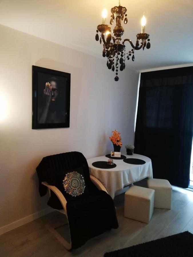 Kawalerka - Jelenia Gora, Dziel. Zabobrze Apartment ภายนอก รูปภาพ